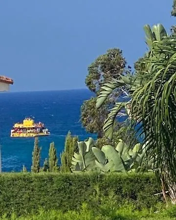 Divina Villa