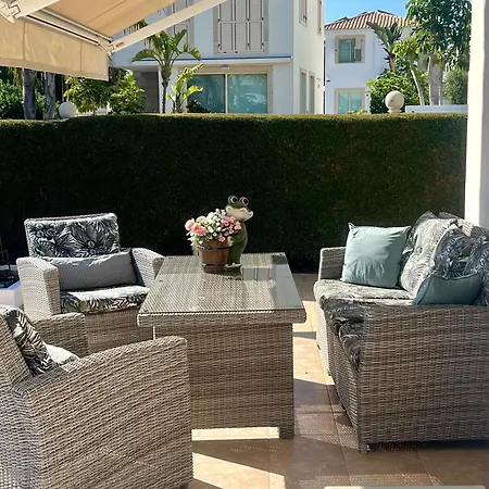 Divina Villa